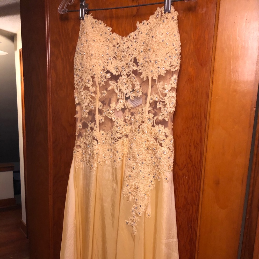 Strapless Yellow Dress - Picture 2 of 5